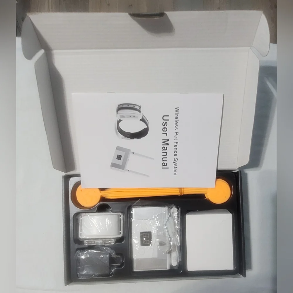 Wireless electronic pet fence system